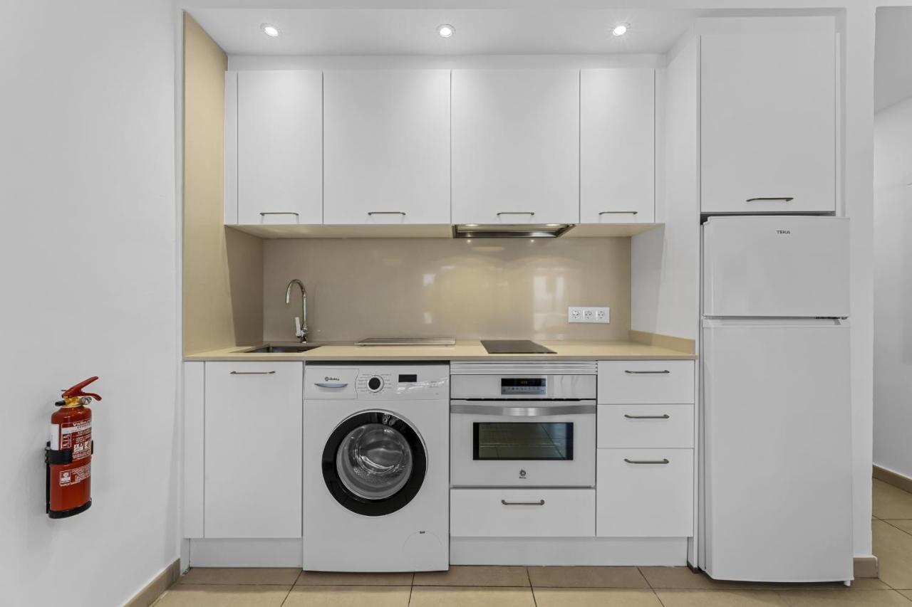 Casahost Bastian Boutique II Seaview Apartment Costa Teguise Ngoại thất bức ảnh